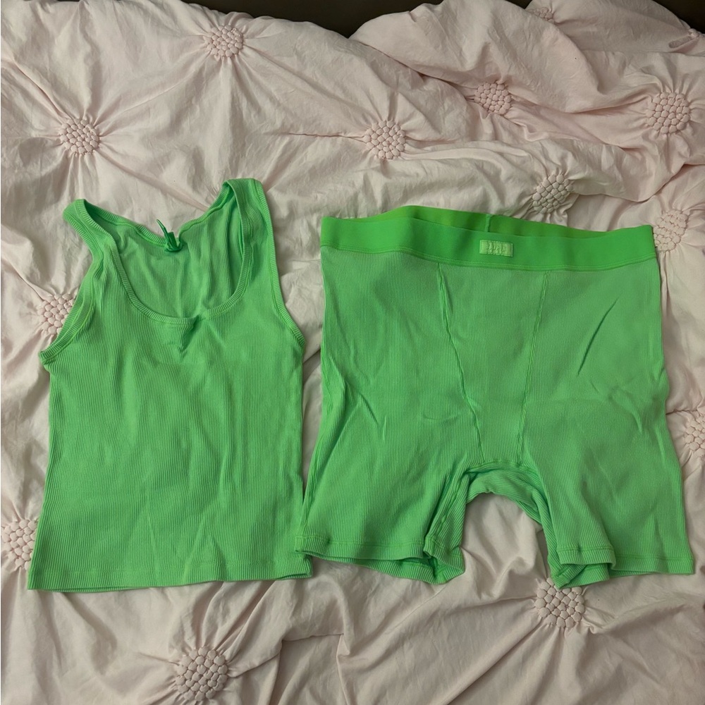 SKIMS Green Boxer Briefs Soft Stretchy Underwear